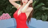 泳装玩水解暑写真